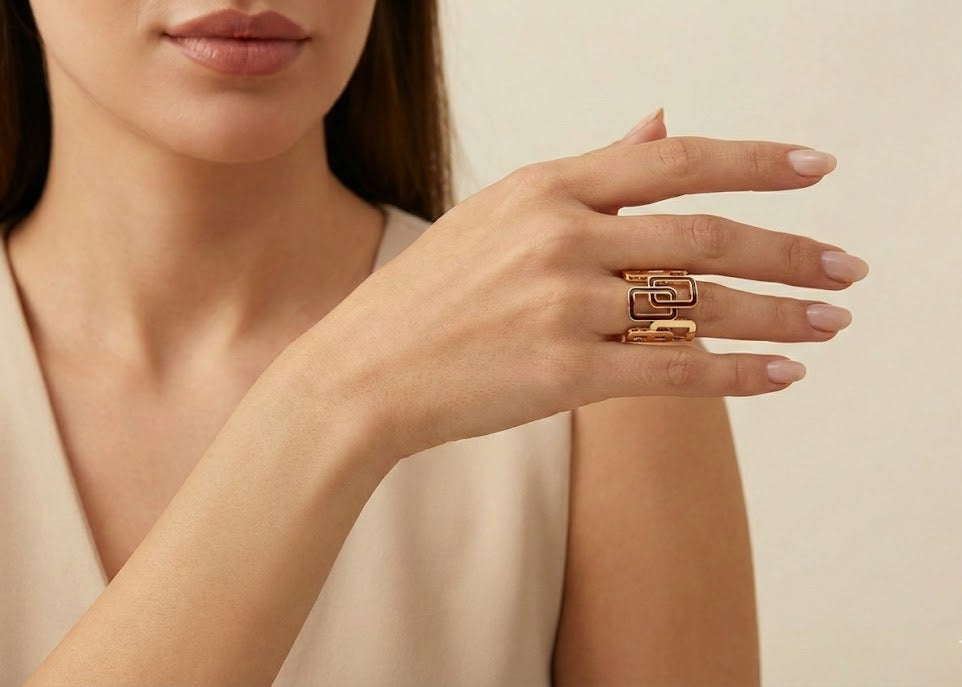 Bague New Window design